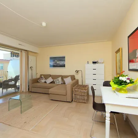 Studio Le Bastion Apartment Antibes